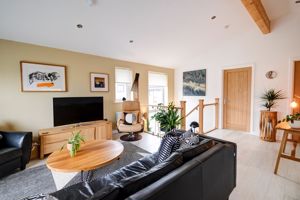 Photo 17- click for photo gallery